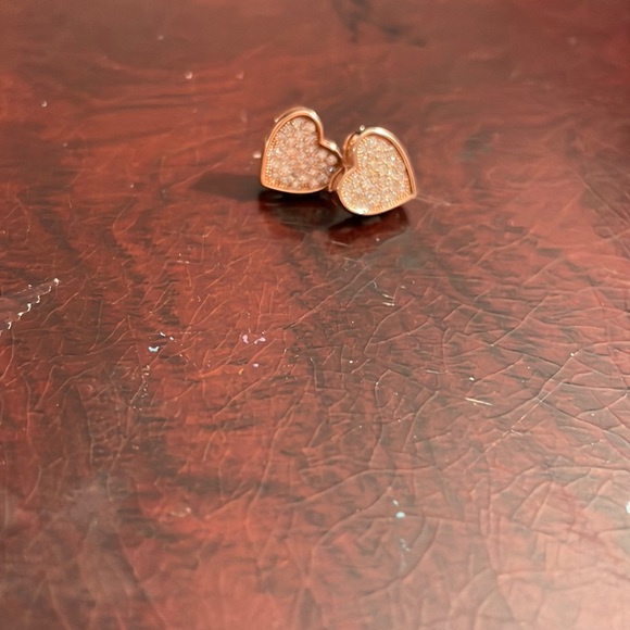 Heart earrings - Picture 1 of 3